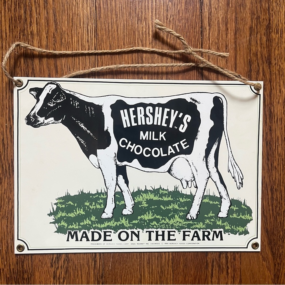 Vtg 90s Hershey Cow wall art enamel Ande Rooney country cottagecore decor